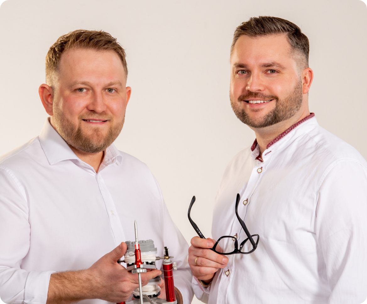 Item → Figure → 3-Person-720x360.jpg (2)